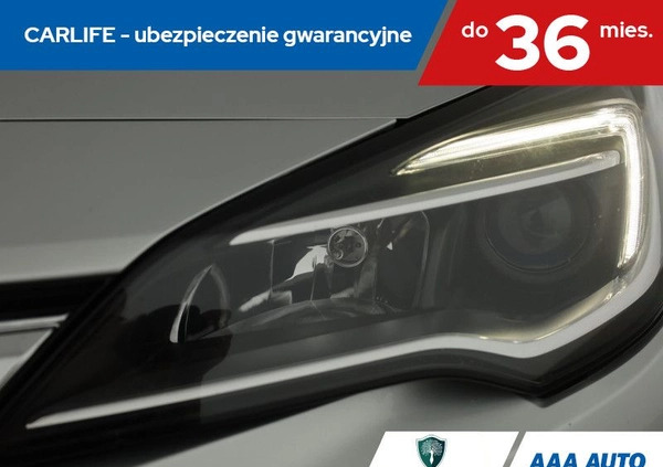 Opel Astra cena 43500 przebieg: 110398, rok produkcji 2018 z Radymno małe 211